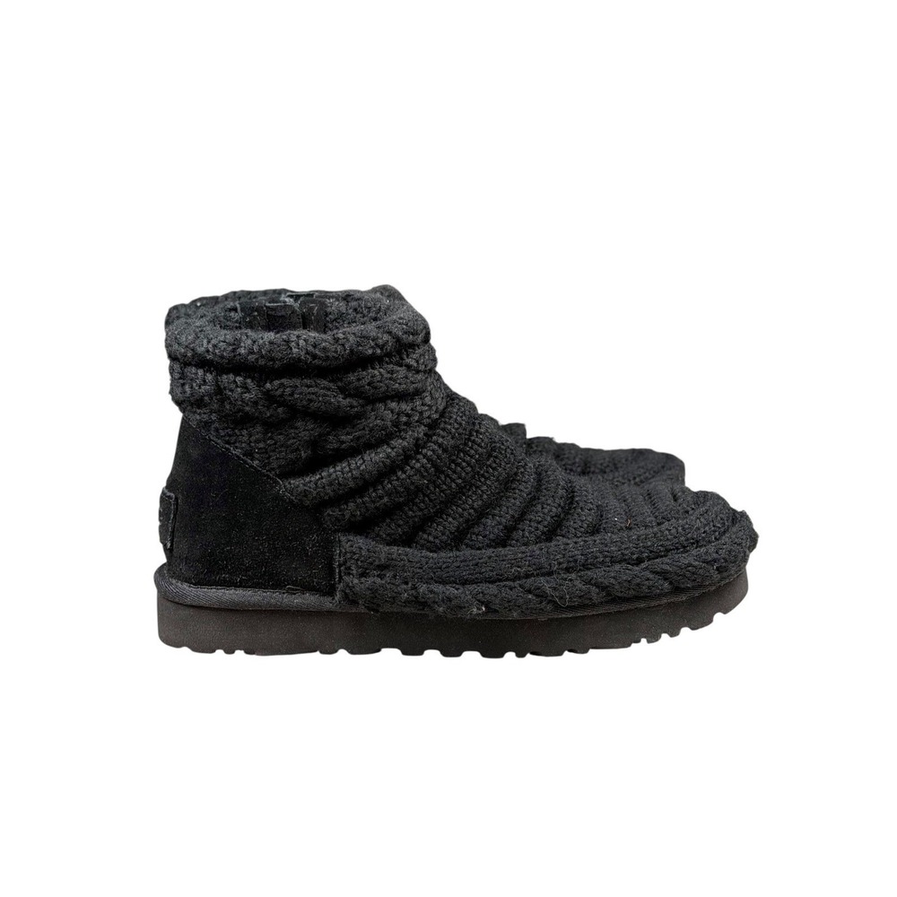 UGG Plush Women's Black Classic Mini Chunky Knit Boots Size 7 #1132920 $180